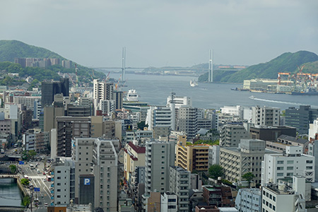 女神大橋を望む