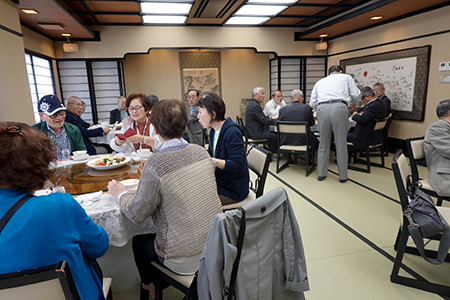 会楽園でランチ