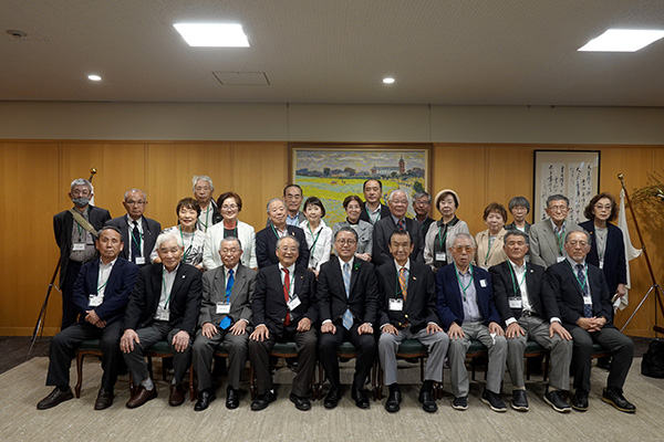 知事と記念撮影